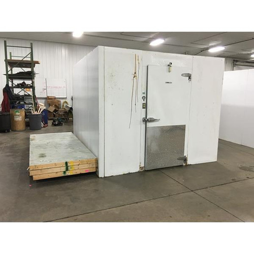 9'8" x 11'7" x 8'3"H Kysor Walk-in Cooler or Freezer