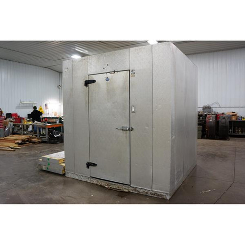 7'9" x 7'9" x 8'7"H WA Brown Walk-in Freezer