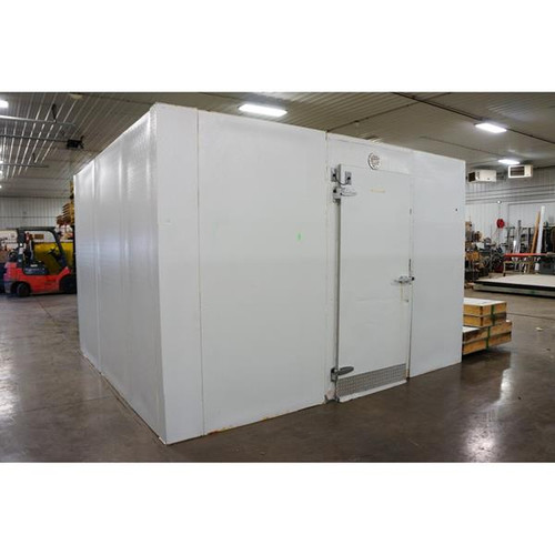 11'7" x 12'4" x 8'6"H Hussmann Walk-in Cooler or Freezer