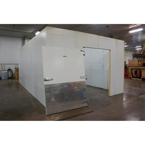 14' x 23'8" x 9'4"H Hussmann Walk-in Cooler