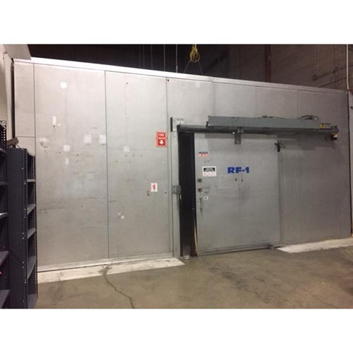 24'6" x 39'8" x 12'1"H Louisville Coolers Drive-in Cooler or Freezer
