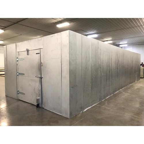 13'9" x 34'4" x 8'4"H Louisville Coolers Walk-in Cooler