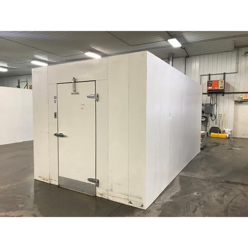 8'9" x 16'5" x 8'2"H Hussmann Walk-in Cooler or Freezer