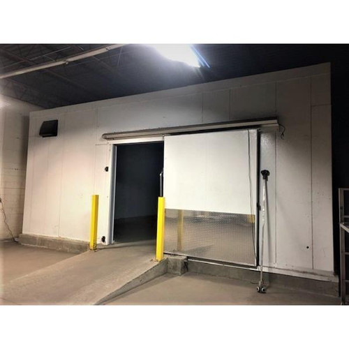 26' x 42'4" x 11'10"H Drive-in Cooler or Freezer with Manual Sliding Door