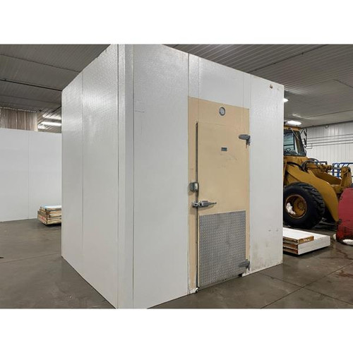 8'10" x 9'8" x 10'4"H KYSOR Walk-in Cooler or Freezer