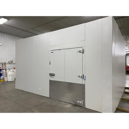 15'5" x 18'4" x 10'2"H Bally Walk-in Cooler or Freezer