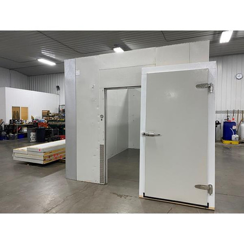 9'8" x 13'7" x 9'2"H Bally Walk-in Cooler or Freezer