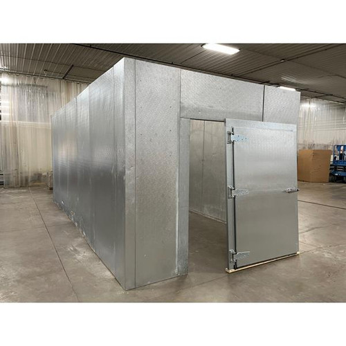 10'6" x 20'11" x 9'H CCI walk-in cooler