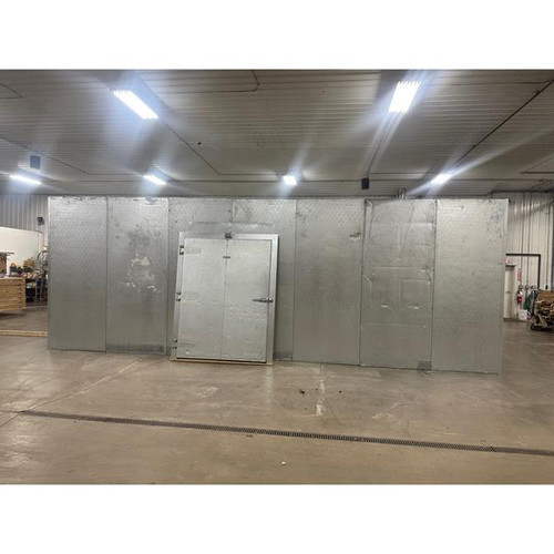 17'6" x 27'3" x 10'1"H Walk-in Cooler or Freezer
