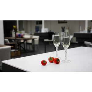 Carat Champagne Flute 2-Pack (J9DFW)