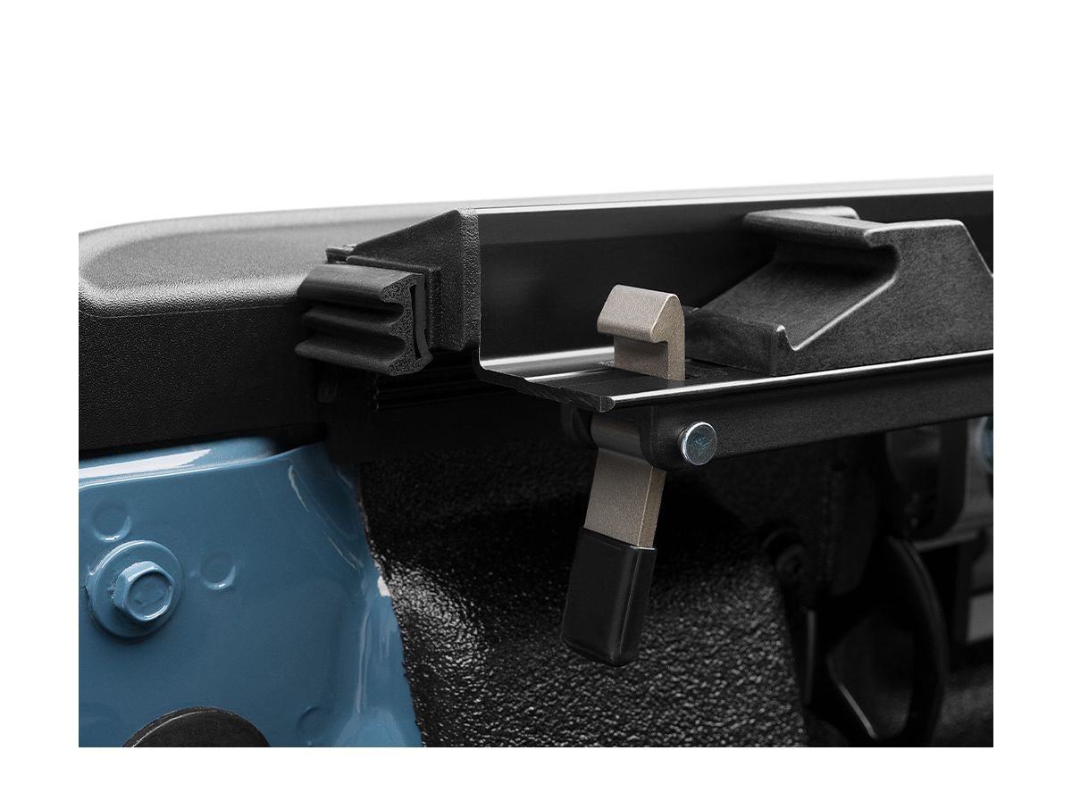 RealTruck TruXedo Pro X15 Soft Roll-Up Tonneau Cover (1431701