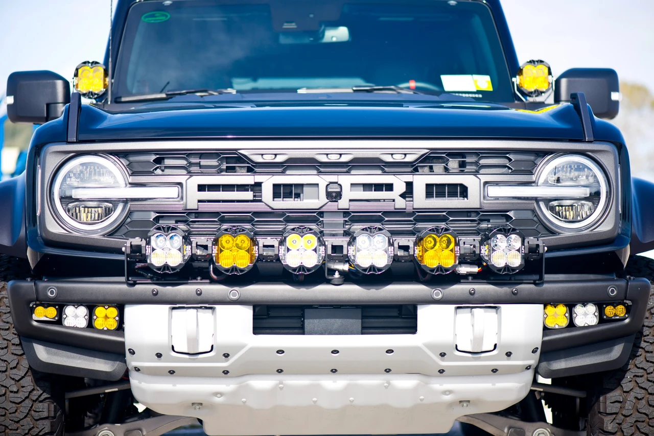 Lp4 Pro LP4 Linkable Bumper Kit w/6x Baja Designs LP4 Pro for 2021+ Ford Bronco ...