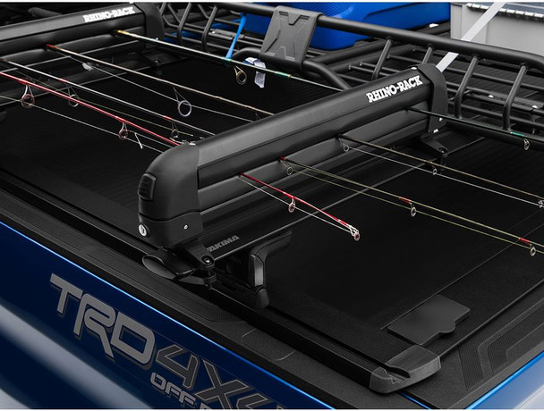 RetraxONE XR for 2007-2021 Tundra CrewMax 5.5' Bed with Deck Rail System (Will not fit with Trail Special Edition Bed Storage Boxes)