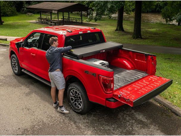 RealTruck Extang Solid Fold ALX Hard Folding Tonneau Cover (88833) RealTruck Extang Solid Fold ALX Hard Folding Tonneau Cover (88833)