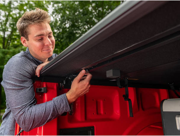 RealTruck Extang Solid Fold ALX Hard Folding Tonneau Cover (88962)