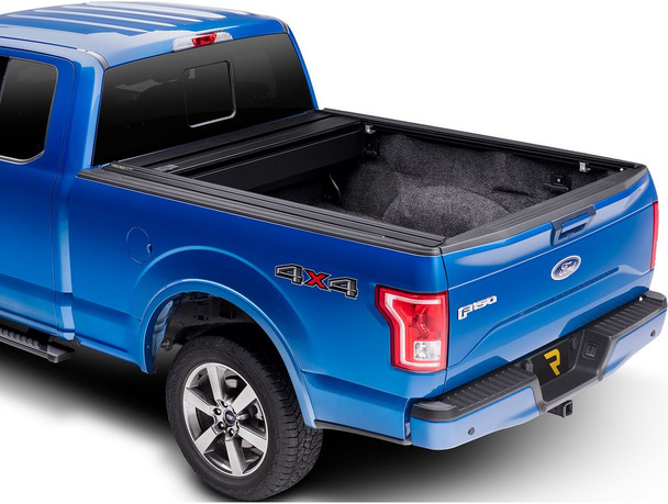 RealTruck RetraxONE MX Manual Retractable Tonneau Cover (60851)
