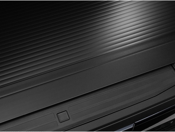 RealTruck RetraxONE XR Manual Retractable Tonneau Cover w/T-Slot Rails (T-60741)