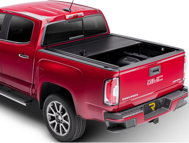 RealTruck RetraxPRO MX Manual Retractable Tonneau Cover (80832)