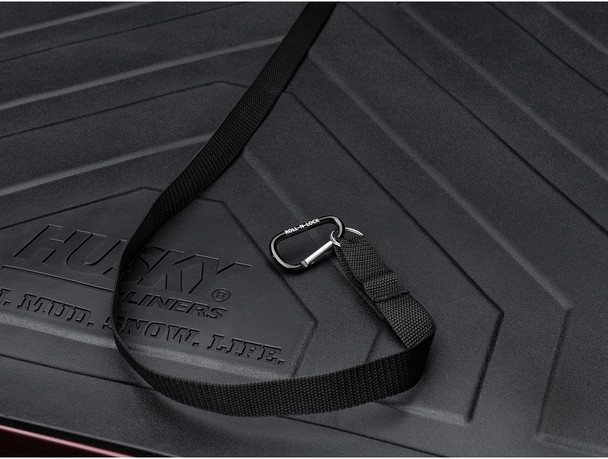 RealTruck Roll-N-Lock A-Series Manual Retractable Tonneau Cover (BT447A)