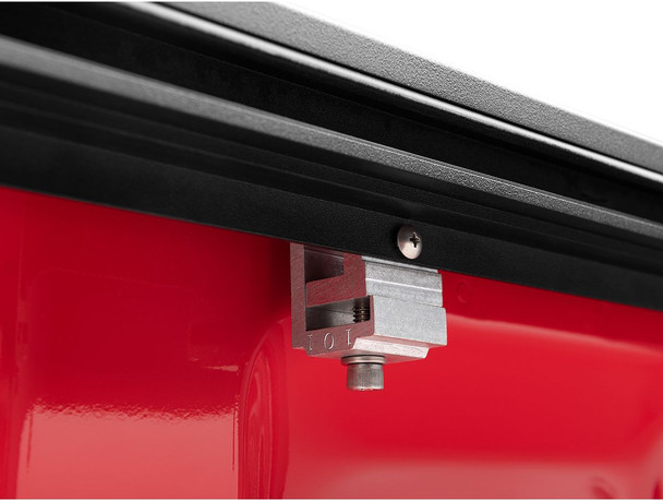 RealTruck Roll-N-Lock M-Series XT Manual Retractable Tonneau Cover w/T-Slot Rails (261M-XT)