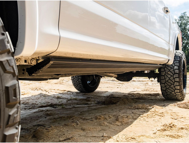 RealTruck AMP Research PowerStep XTreme (78139-01A)