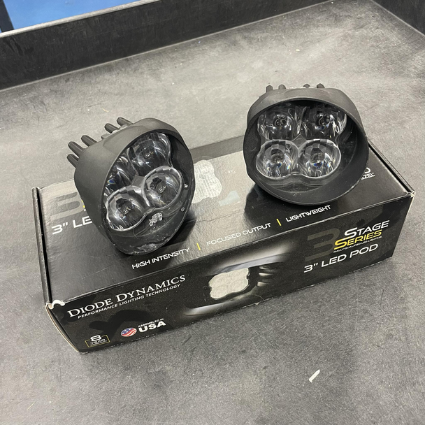 Diode Dynamics SS3 Sport White Driving (Pair) w/Angled Bezels (Used) Diode Dynamics SS3 Sport White Driving (Pair) w/Angled Bezels (Used)