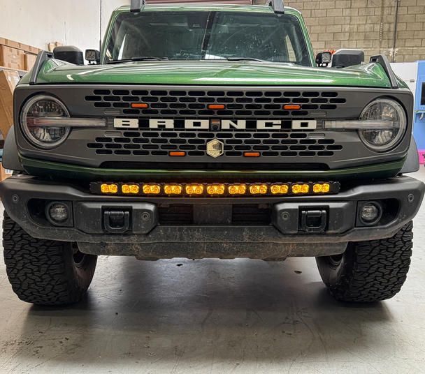 M&R 40" Pro Bumper Pro Light Bar Kit for 2021+ Ford Bronco (Capable Bumper) M&R 40" Pro Bumper Pro Light Bar Kit for 2021+ Ford Bronco (Capable Bumper)