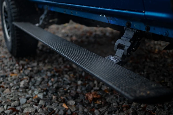Rough Country Dual Motor Power Running Boards for 2021+ Ford Bronco (4 Door) Rough Country Dual Motor Power Running Boards for 2021+ Ford Bronco (4 Door)