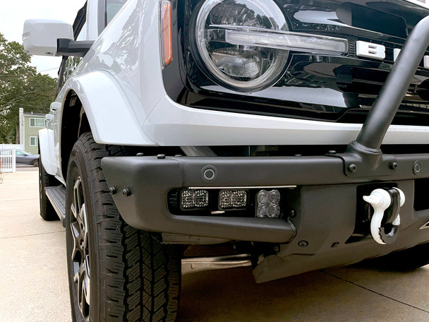 Diode Dynamics Triple Fog Light Kit w/KR Off-Road Brackets for 2021+ Ford Bronco (HD Modular Bumper)