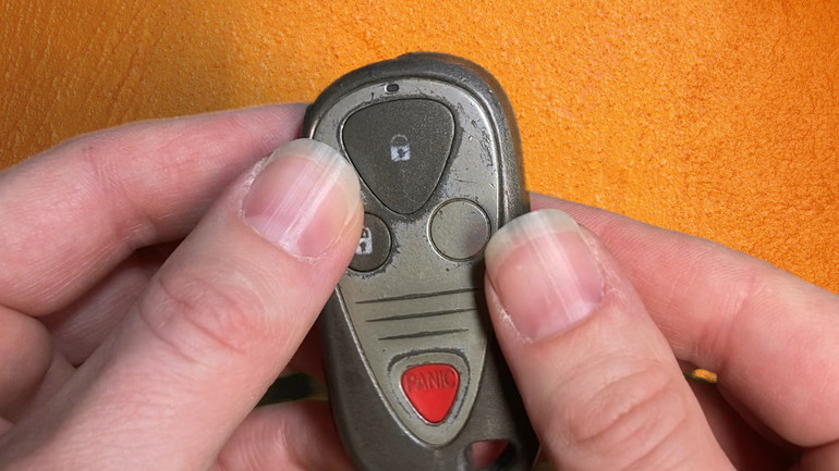 How To Change A 2002-2006 Acura RSX Key Fob Remote Battery