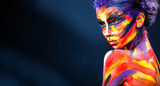 9hd493biq52c3892kj7aa5gt24-12184_Derivan_Face_Body_Paint_Lifestyle_1.jpg