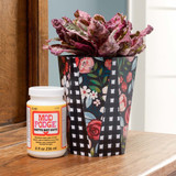 4bg3r2q5h14stcual4btg01a12-13184_Jasco_Mod_Podge_Matte_Finish_236mL(8oz)_Lifestyle_1.jpg