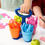 vr1d34d09t70v402eqr3uacj48-13923_Westcott_Scissor_Caddy_Antimicrobial_Scissors_127mm_Lifestyle_1.jpg