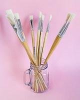 vc3vr9sigd7idfp7i9lp20hu19-14034_Hog_Hair_Brush_Flat_#8_12pc_Front_2.png