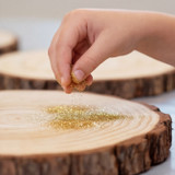 er4dobttnt1238rmntt24omo1f-14631-Natural-Wood-Slices-Large-18-20cm-5pc-SuppIm-lifestyle-glitter-1.jpeg
