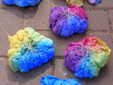 rvcusur1ut4ih7sh3e5c9ujp23-11957_Bertie_Tie_Dye_Lifestyle_4.jpg