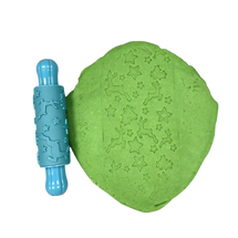 Bertie® Christmas Patterned Plastic Rolling Pins Asst 18cm 4pc - Product Image 2