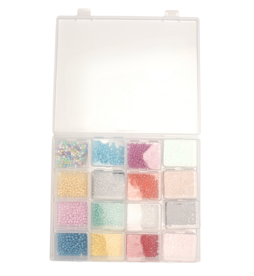 uoeqlk10s10e3bm0onlh78gr1n-13417_Bertie®_Seed_Beads_Box_Assorted_4mm_2400pc_Front_2.png