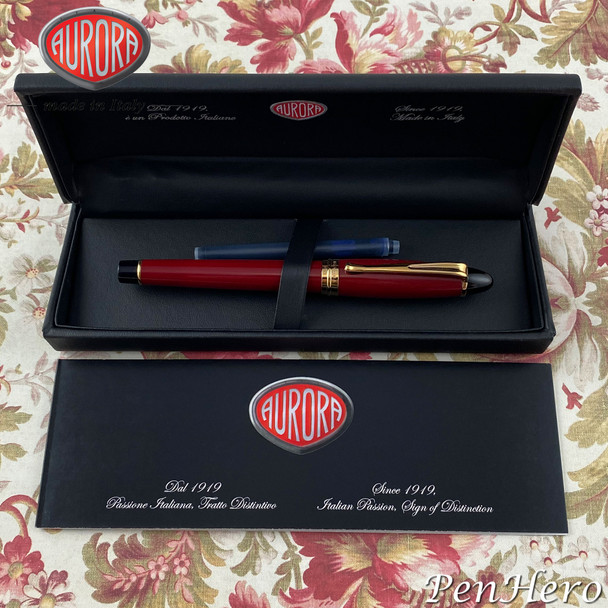Aurora Ipsilon Bordeaux Fountain Pen Extra Fine Nib B11-X-EF