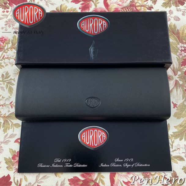 Aurora Ipsilon Bordeaux Fountain Pen Extra Fine Nib B11-X-EF