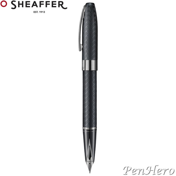 Sheaffer Legacy Chevron Black Fountain Pen Fine with FREE Leather Pouch