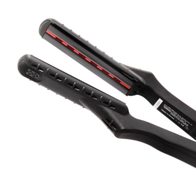 Croc Classic Black Titanium Flat Iron 1.5 - UK Collection