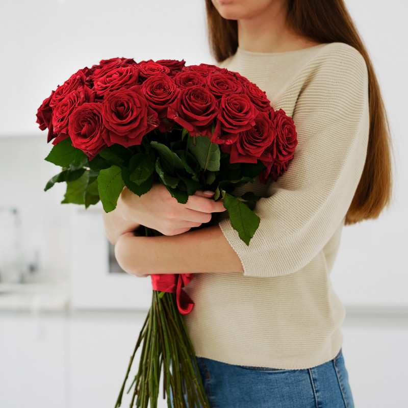 Red roses bouquet