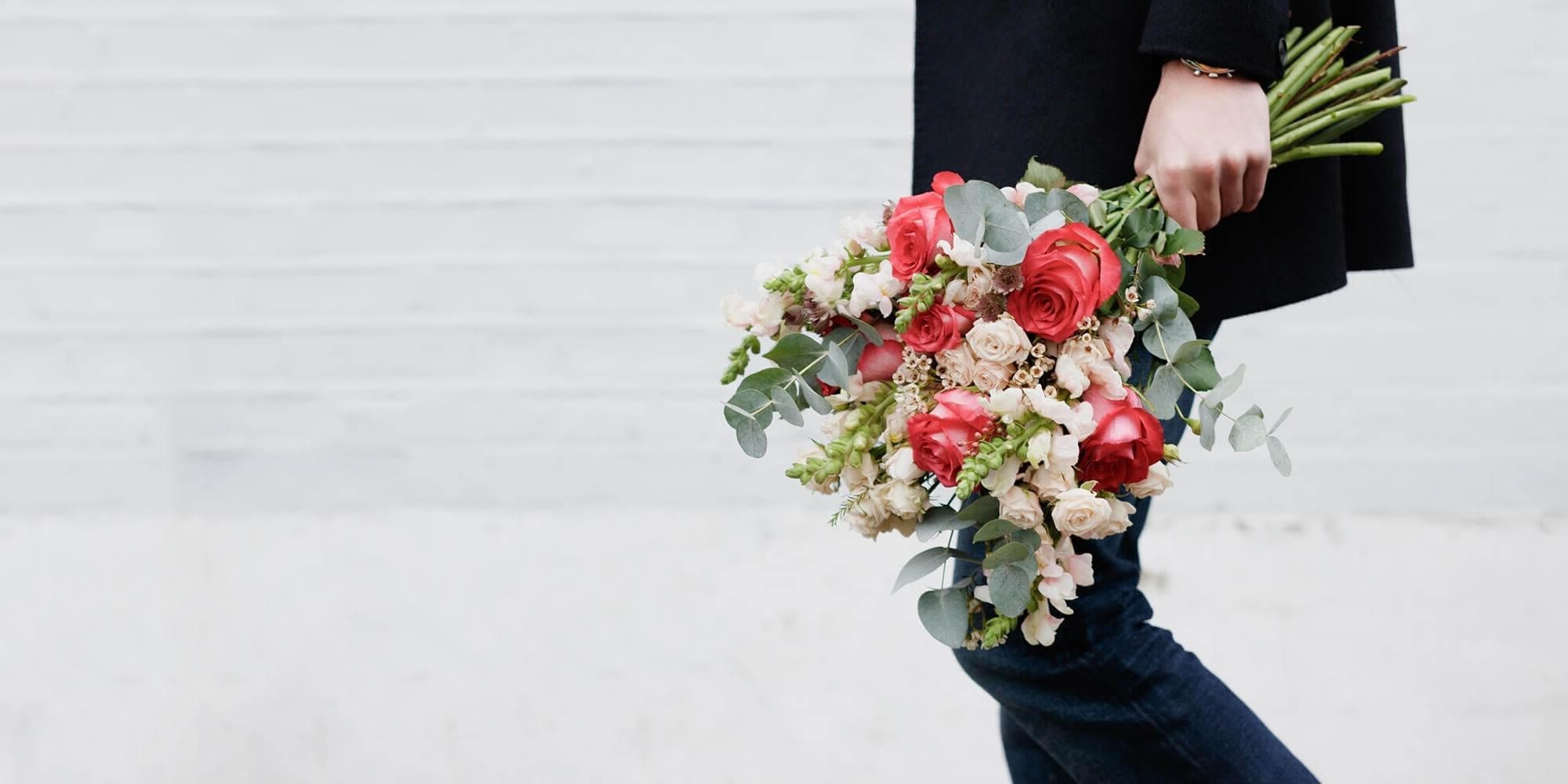 Send Flowers and gifts online , order now with flower shop near you