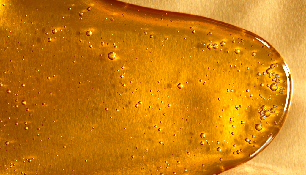 Manuka Honey: Nature's Natural Secret to Radiant Skin