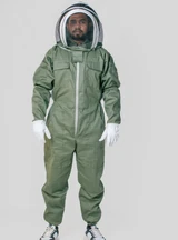 OliveGuard Fencing Veil Suit featured a matching Veil, Goatskin Gloves, breathable fabric, and a secure zippered closure for safety.