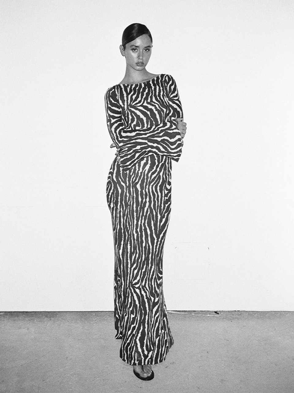 The Gia in Animal | Long Sleeve Silk Maxi Dress | Réalisation Par EU