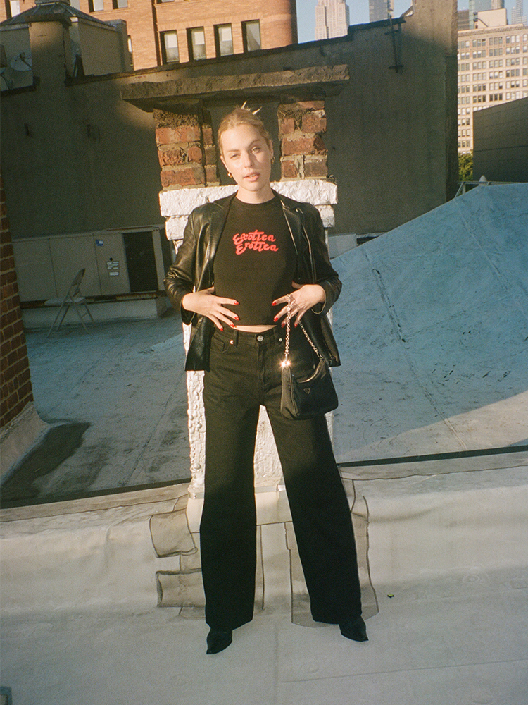 Exotica Erotica Tee - Black