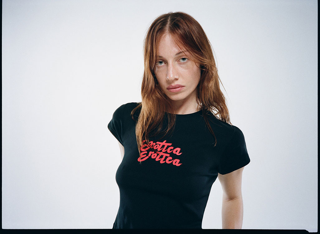 Exotica Erotica Tee - Black