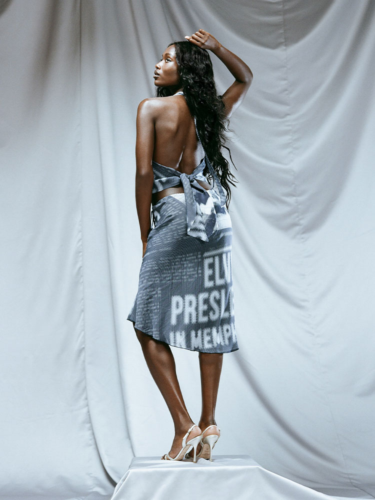 The Tennessee - Moody Blue